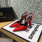 Versace La Medusa 12mm Slingback Pumps Red - 2