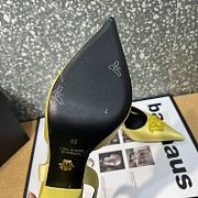 Versace La Medusa 12mm Slingback Pumps Yellow - 6