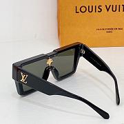 LV Sunglasses Black Gold Z1547 - 4