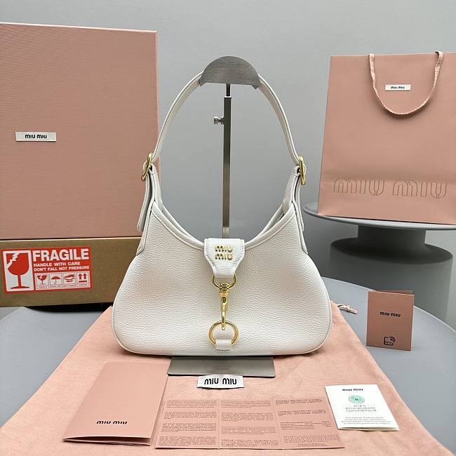 Sale Miu Miu Bag 38 Size 29x20x3.5cm - 1