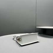 Jacquemus Crossbody Bag White Size 18x15.5x8CM - 5