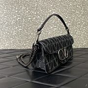 Valentino Garavani Black Bag Size 27x13x6cm - 3