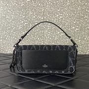 Valentino Garavani Black Bag Size 27x13x6cm - 4