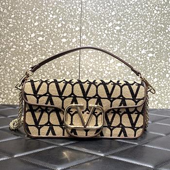 Valentino Garavani Cream Bag Size 27x13x6cm