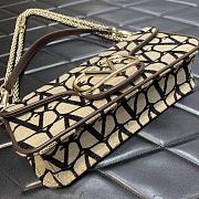 Valentino Garavani Cream Bag Size 27x13x6cm - 4