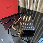 Valentino Garavani Rockstud Alcove Gold Bag Size 19x12x5cm - 6