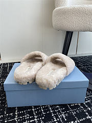 Prada Slide Fur Cream 2024FW - 5