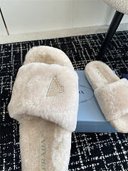 Prada Slide Fur Cream 2024FW - 2