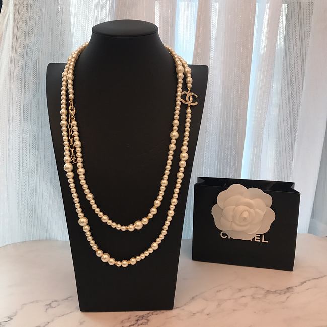 Chanel Necklace Gold Pearl 68 - 1