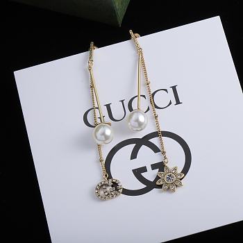 Gucci Earrings Gold Flowers Pearl 15