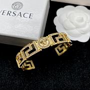 Versace Bracelet Gold 02 - 1