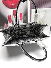 Dior Black Apricot Book Tote Shopping Bags Size 41x32x16cm - 2