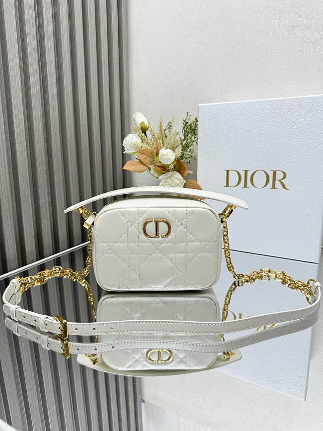 Dior White Caro Camera Bag B930313 size 19x13x4cm - 1