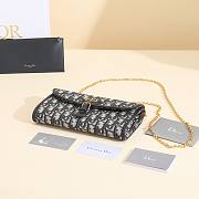 Dior Chain Handbag Blue Oblique B930292 Size 21x12x4cm - 4