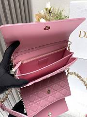 Dior Handbag Pink Lambskin B930556 Size 24x14 x7cm - 3
