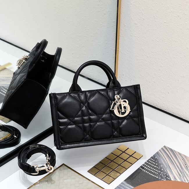 Dior Mini Book Tote Handbag Black B930497 Size 21x13x7cm - 1