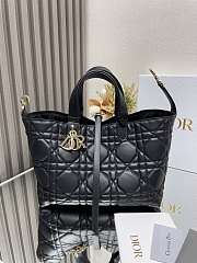 Dior Toujours Handbag Black B930551 Size 28x19x21cm - 3
