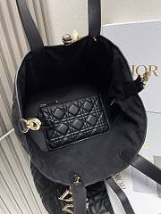 Dior Toujours Handbag Black B930551 Size 28x19x21cm - 4