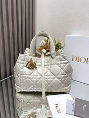 Dior Toujours Handbag White B930536 Size 28x19x21cm - 5