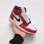 Air Jordan 1 Retro Chicago 555088-101 - 3