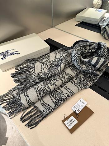 Burberry Plaid Scarf 1160 Black Size 210x45cm