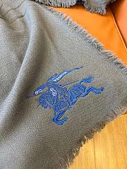 Burberry Scarf Cashmere 1157 Grey Size 200x100cm - 2
