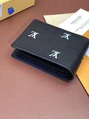 Louis Vuitton Wallet 322098 Size 11x9x2CM - 2