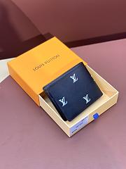 Louis Vuitton Wallet 322098 Size 11x9x2CM - 3