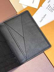 Louis Vuitton Wallet 322130 - 4