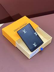 Louis Vuitton Wallet 322130 - 5