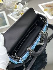 Dior Embroidered Drops of Blue Beads B930512 Size 26x13x5cm - 5
