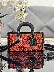 Dior Embroidered Drops of Red Beads B930513 Size 26x13x5cm - 5