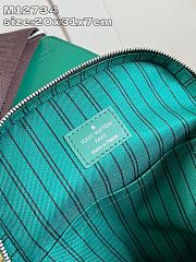 LV Avenue Slingbag M12734 Size 20x31x7CM - 6