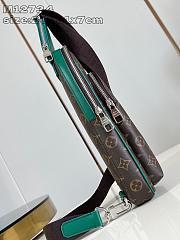 LV Avenue Slingbag M12734 Size 20x31x7CM - 4