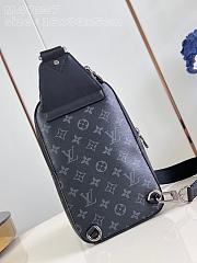 LV Avenue Slingbag PM M47137 Size 33x16x5.7CM - 6