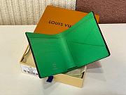 LV Multiple Wallet M30993 Size 11x5x1.5CM - 4