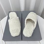 Balenciaga White Cosy BB Mule - 2