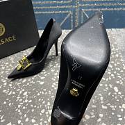 Versace Pointed Toe Black Lacquer Leather Pumps - 5