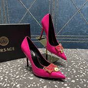 Versace Pointed Toe Pink Lacquer Leather Pumps - 4