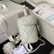 Chanel Cosmetic Bag AS3973B Grey Size 12x15x8cm - 4