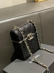 Chanel Black Box Chain Size 12x10x5cm - 2