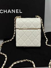 Chanel White Box Chain Size 12x10x5cm - 4
