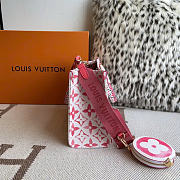LV On The Go PM Tote Bag Pink White Size 25x19x11cm - 5