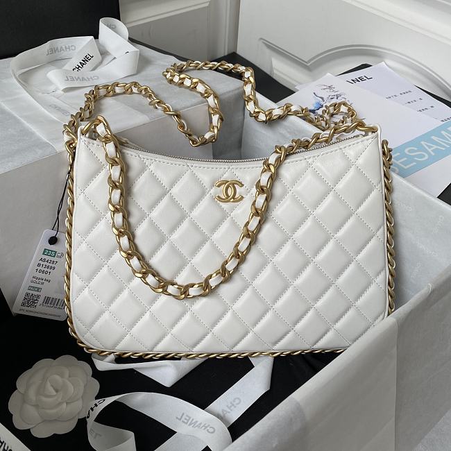 Chanel Should Bag AS4287 White Size17x28x2cm - 1