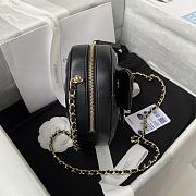 Chanel Should Bag Heart AS3191Black Size 16x18x6cm - 5