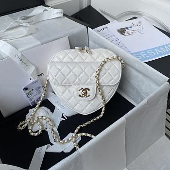 Chanel Should Bag Heart AS3191White Size 16x18x6cm