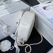 Chanel Should Bag Heart AS3191White Size 16x18x6cm - 4