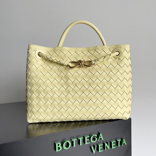Bottega Veneta Andiamo Bag Yellow Size 32x24x12cm - 1