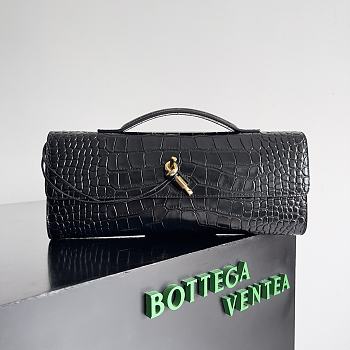 Bottega Veneta Andiamo Clutch Black 741511 Size 31x13x3cm