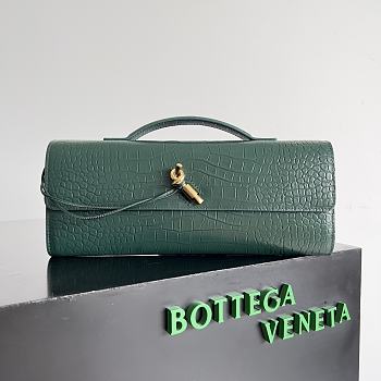 Bottega Veneta Andiamo Clutch Teal 741511 Size 31x13x3cm